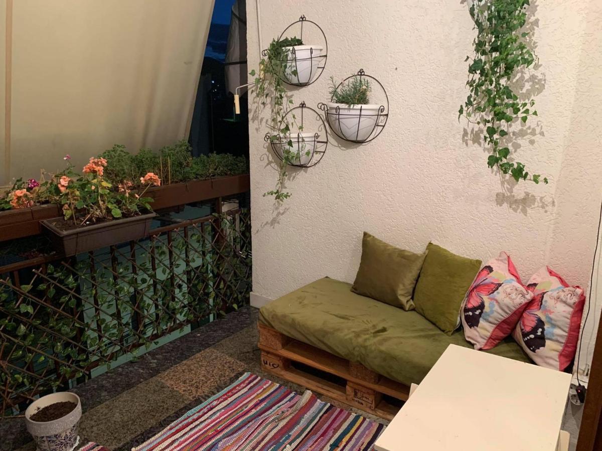 Cozy City Center Apartment Prizren Esterno foto